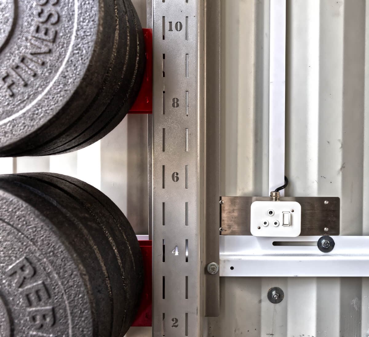 Container-Gym-Plug-Point