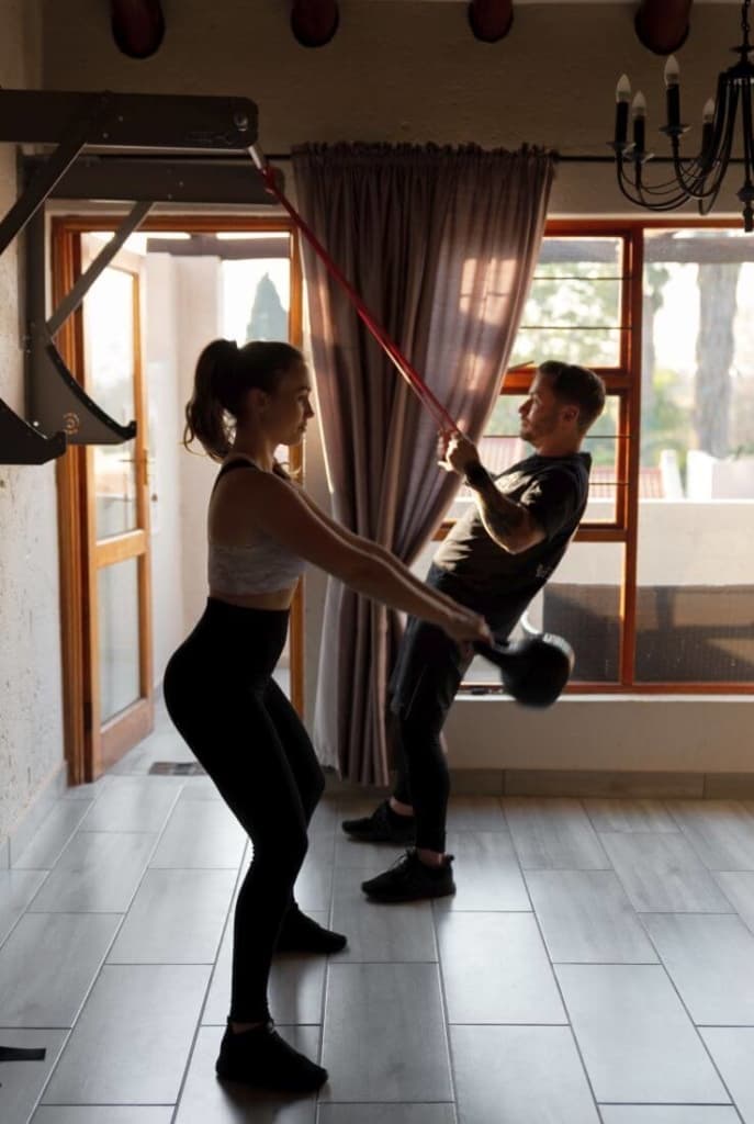 Kipping-Bar-Workout