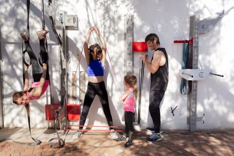 Cacitc-Fitness-Family-Workout-2